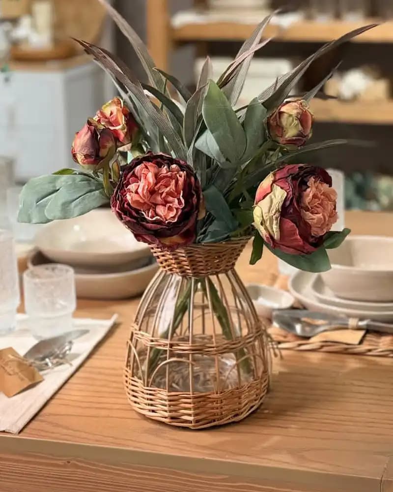 گلدان شیشه ای مدل لاله حصیری