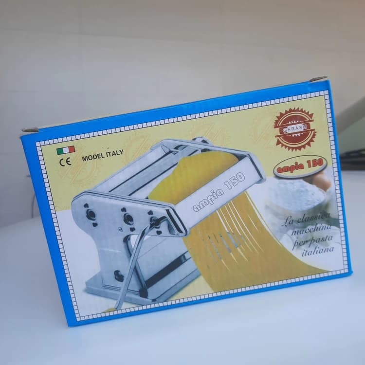 دستگاه خمیر پهن کن و رشته کن مدل Ampia-150 — تصویر ۴