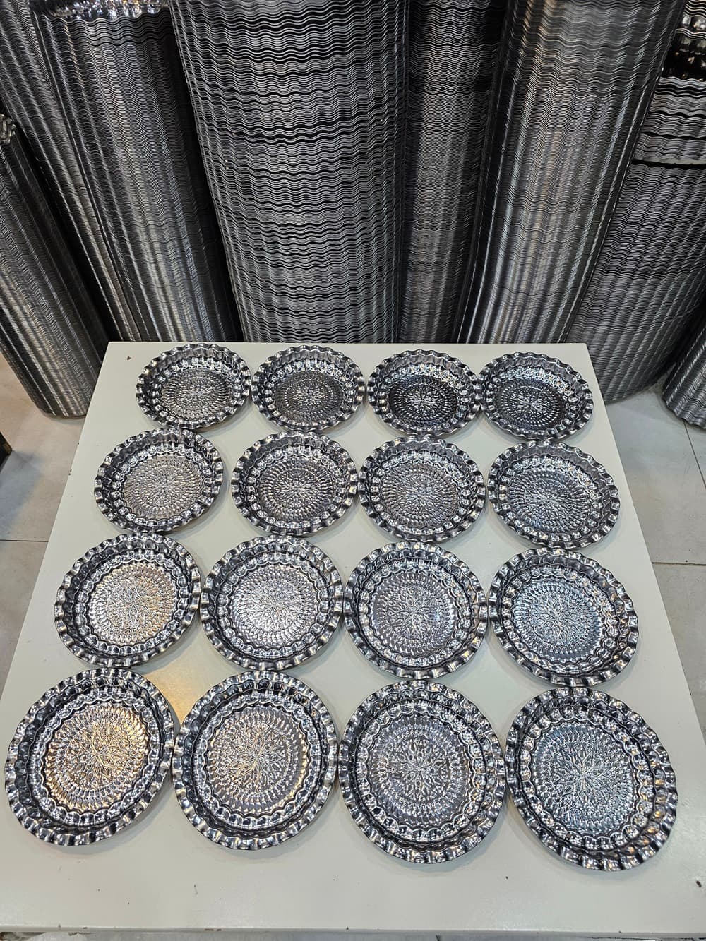 سینی قهوه خوری سایز 20 پک 16 تایی(ارسال رایگان) — تصویر ۳