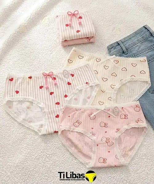 شورت زنانه کبریتی وارداتی عروسکی قلب و خرگوش