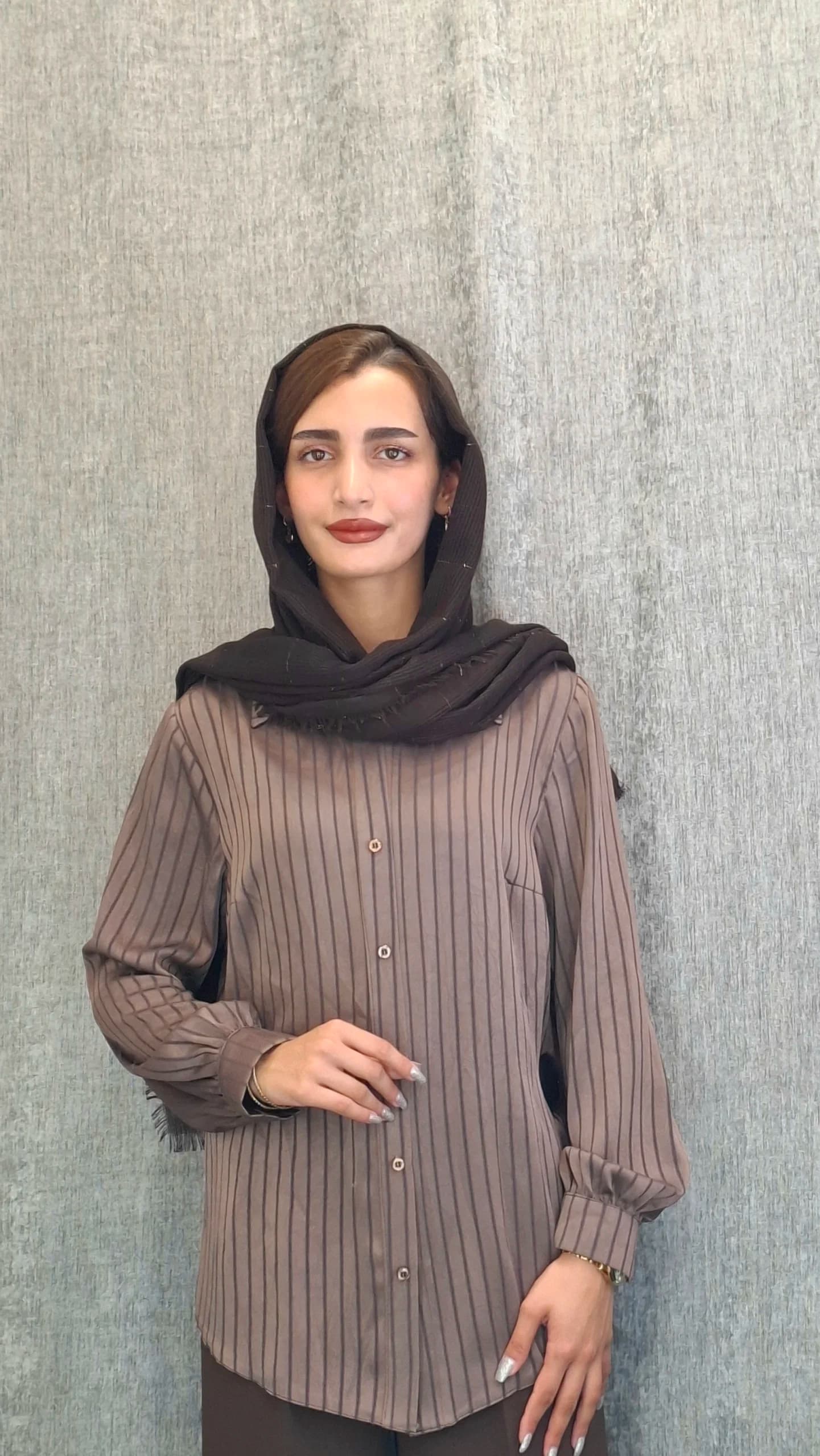 شومیز کوک دوزی دکمه مخفی(زنانه) — تصویر ۵