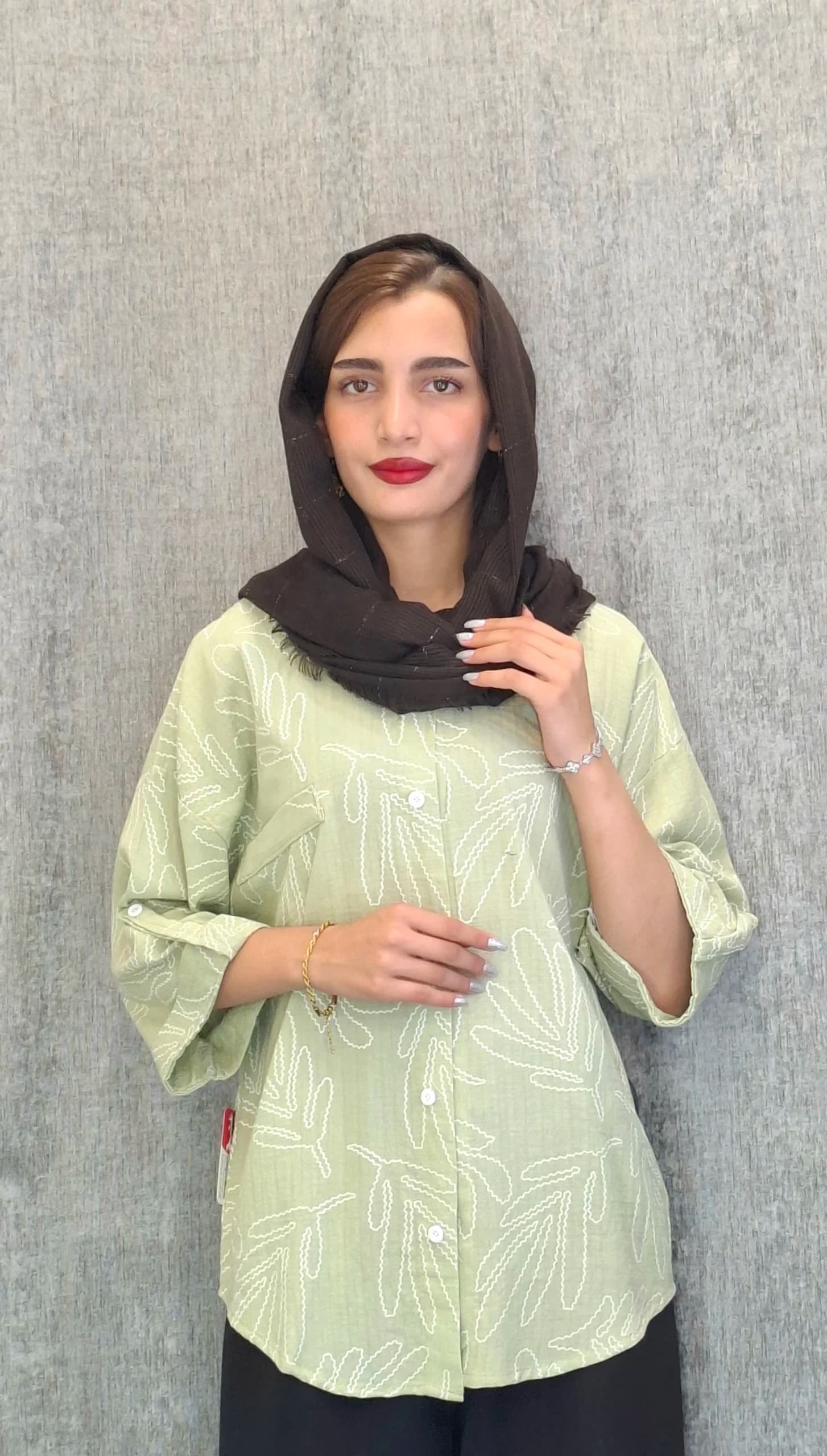 مانتو طرح‌دار «ینزی» (زنانه) — تصویر ۲