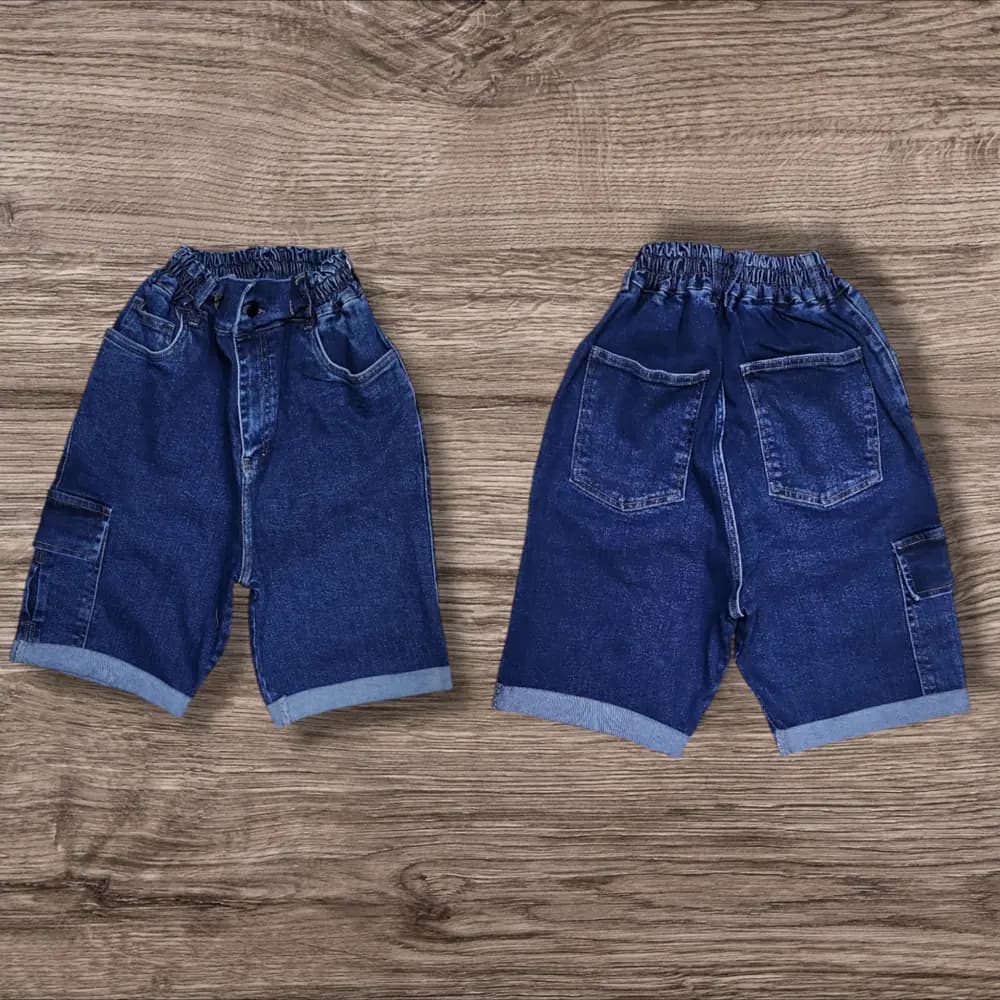 شلوارک ZARA سرمه‌ای سیر