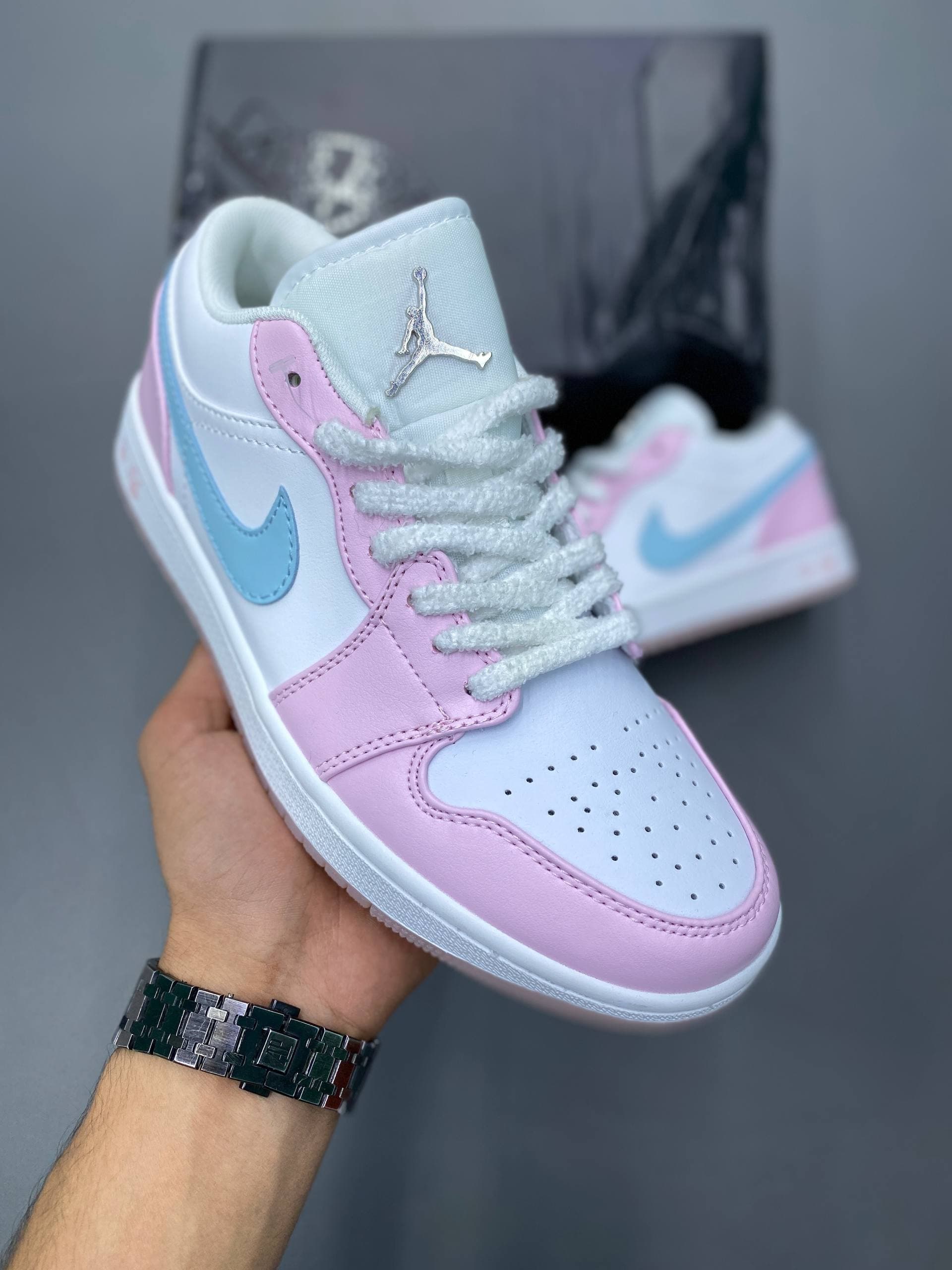 کتونی : مدل جردن وان Air Jordan) 1) ترکیب رنگ برای هر استایلی — تصویر ۳