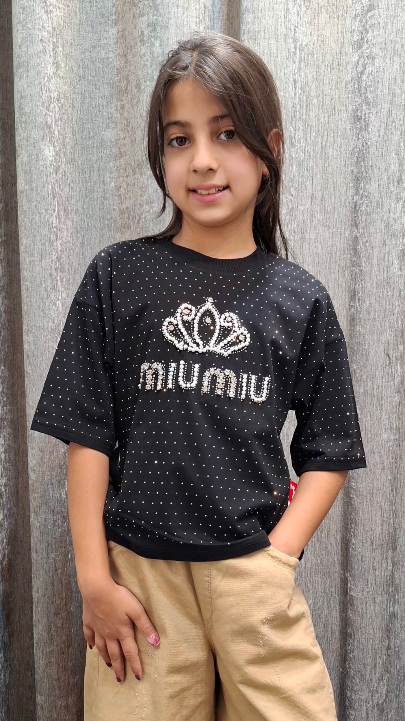 تیشرت مشکی طرح تاج Miu Miu(بچگانه)