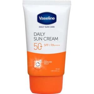 کرم ضدآفتاب وازلین SPF50 بدون رنگ 50 میل — تصویر ۳