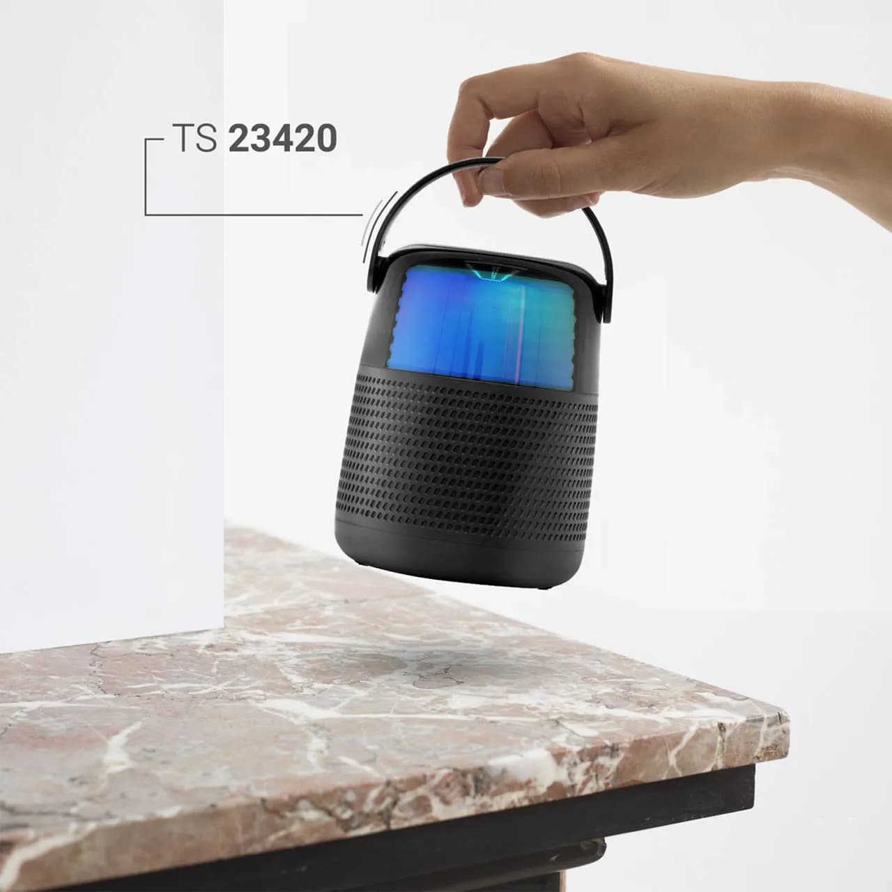 اسپیکر بی سیم 20 وات تسکو Tsco مدل TS 23420 مشکی همراه با میکروفون بی سیم — تصویر ۹