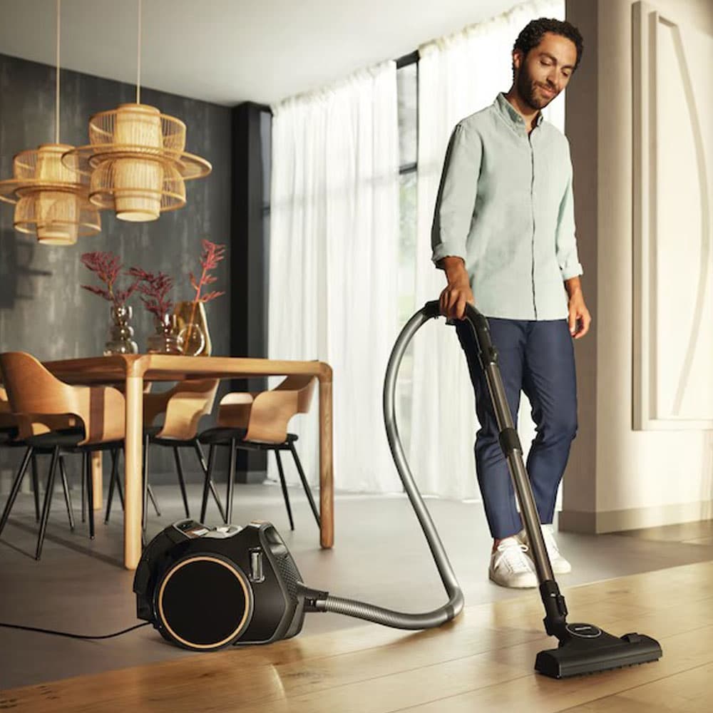 جارو برقی میله مدل Boost CX1 قدرت 890 وات ا Miele Boost CX1 Graphite grey — تصویر ۲