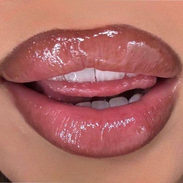 خط لب گلدن رز شماره ۵۳۹ — تصویر ۳