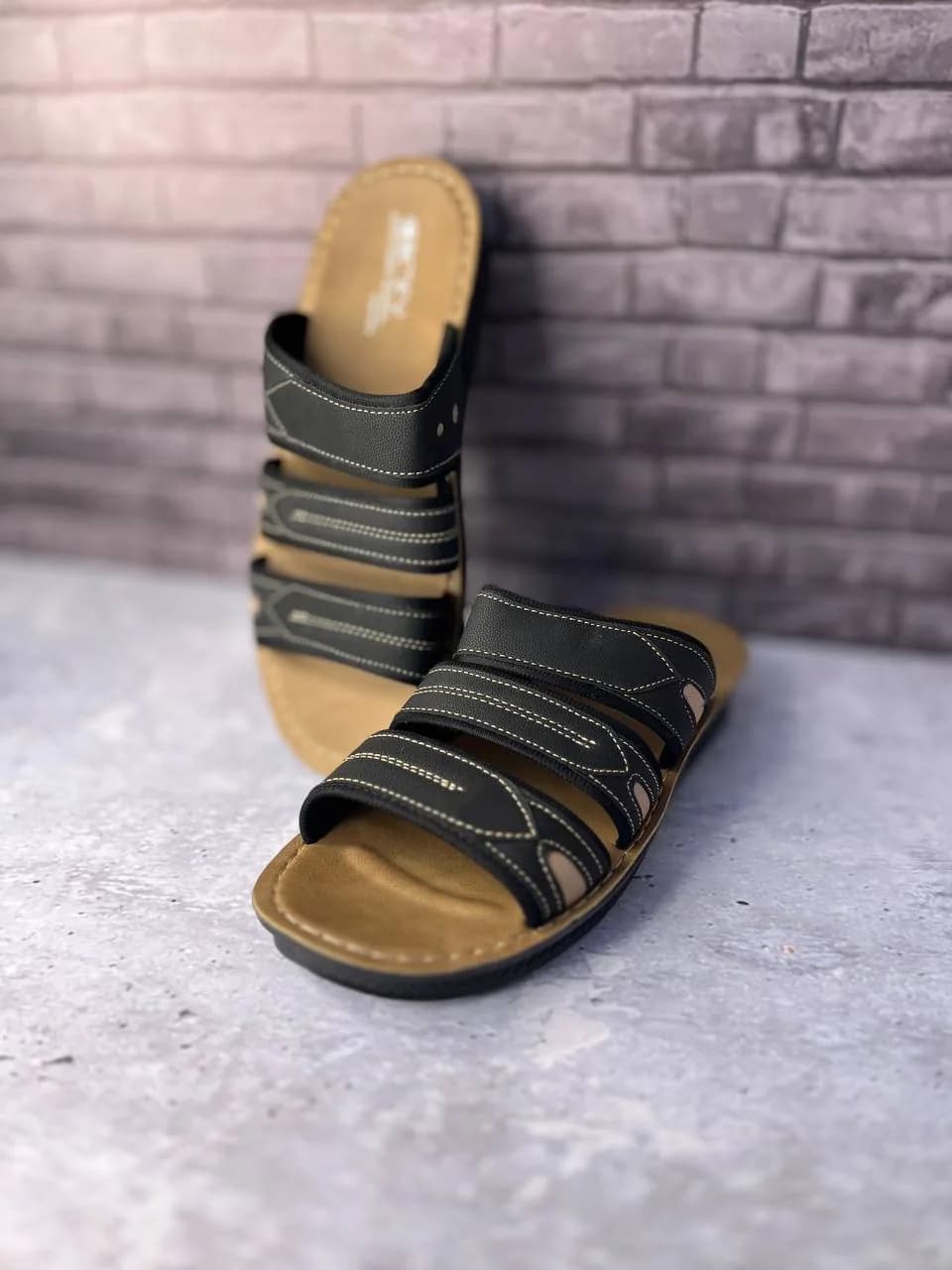 صندل مردانه سه‌بنده چسبی اسکیچرز — تصویر ۲