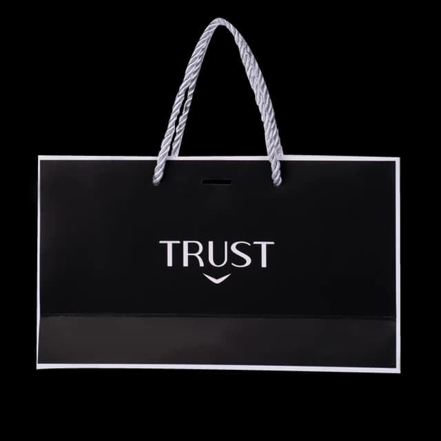 ساک‌دستی مشکی Trust Smart سایز کوچک