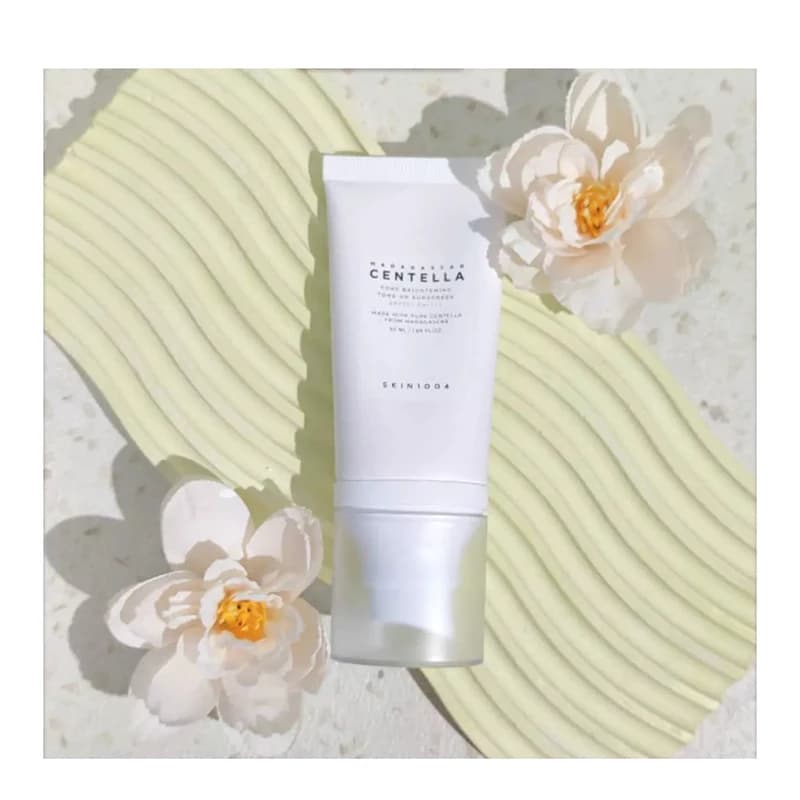 کرم ضد آفتاب سانتلا SPF 50 مدل Tone-Up Sunscreen — تصویر ۴