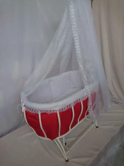 تخت و گهواره برقی پردیس — تصویر ۳
