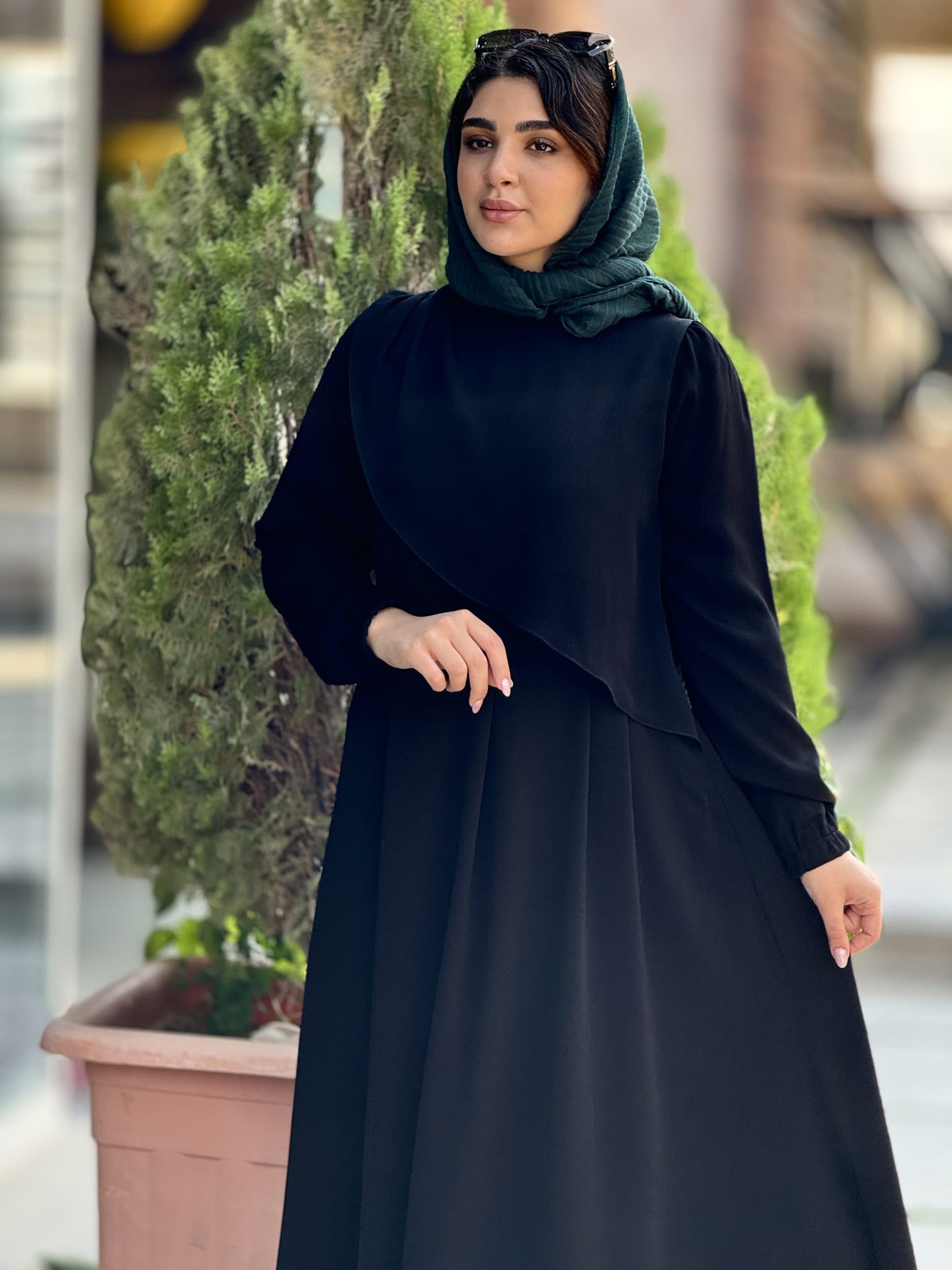 مانتو عبایی زنانه مدل پردیس — تصویر ۷
