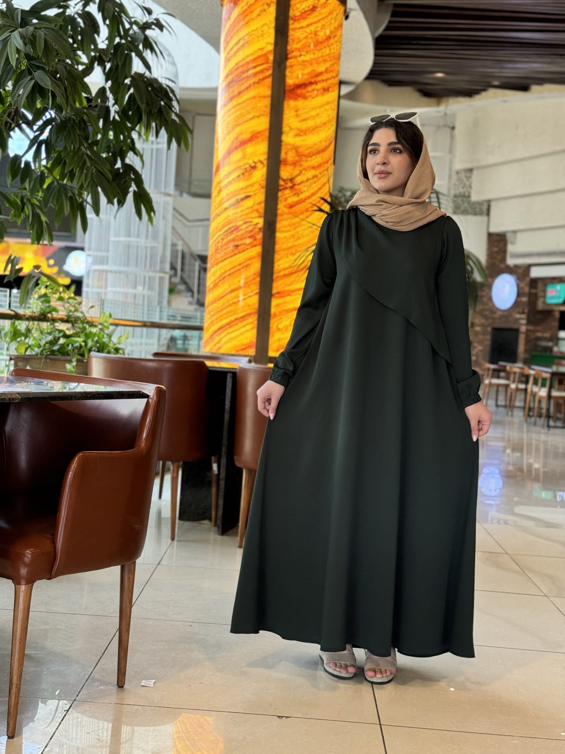 مانتو عبایی زنانه مدل پردیس — تصویر ۳