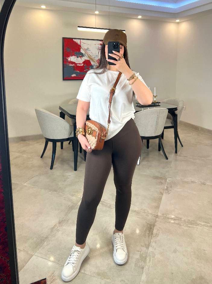 تیشرت بیسیک ساده مشکی نخ پنبه — تصویر ۳