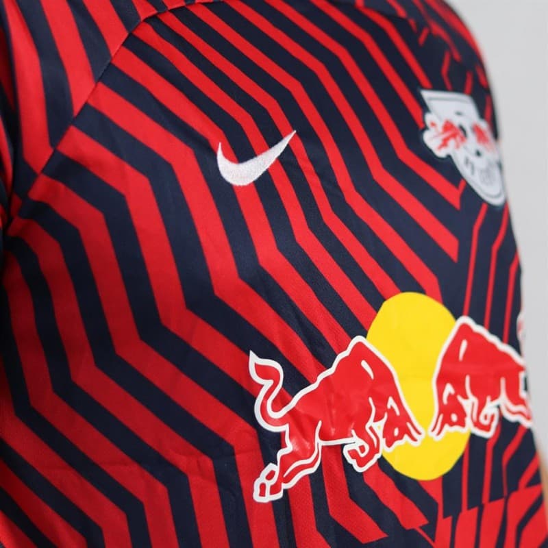 ست مردانه تیشرت و شلوارک وارداتی تیم RB Leipzig تکی — تصویر ۴