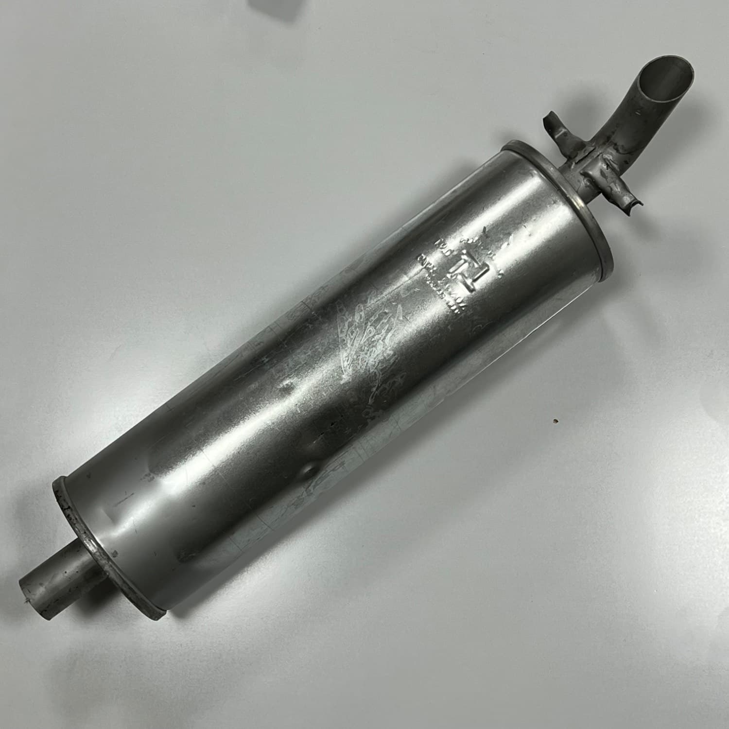 منبع اگزوز 230 بنزی