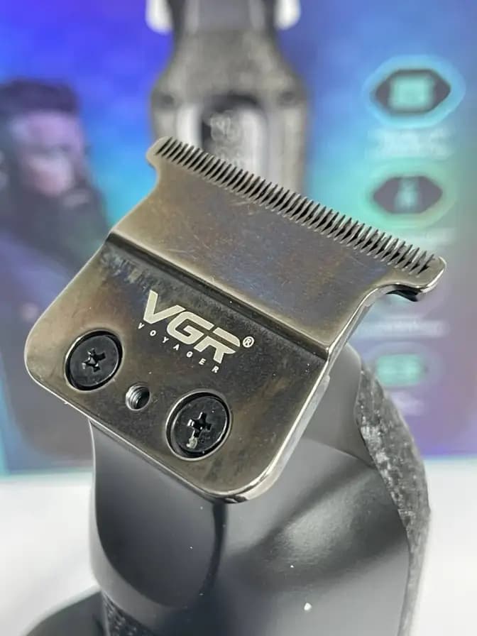 ماشین اصلاح صفر زن وی جی آر مدل V-879T — تصویر ۴