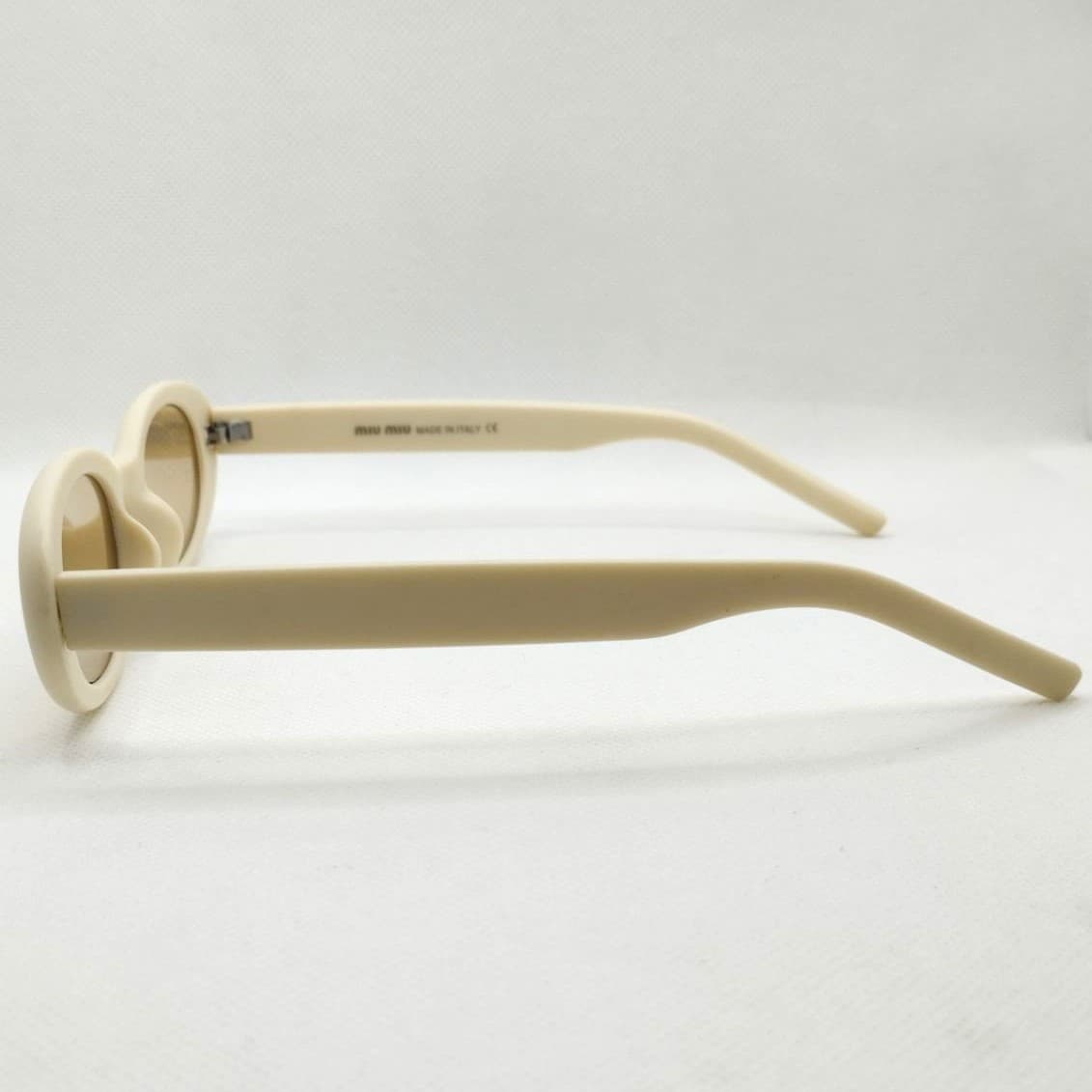 ميوميو J6627 WHITE MATE — تصویر ۲