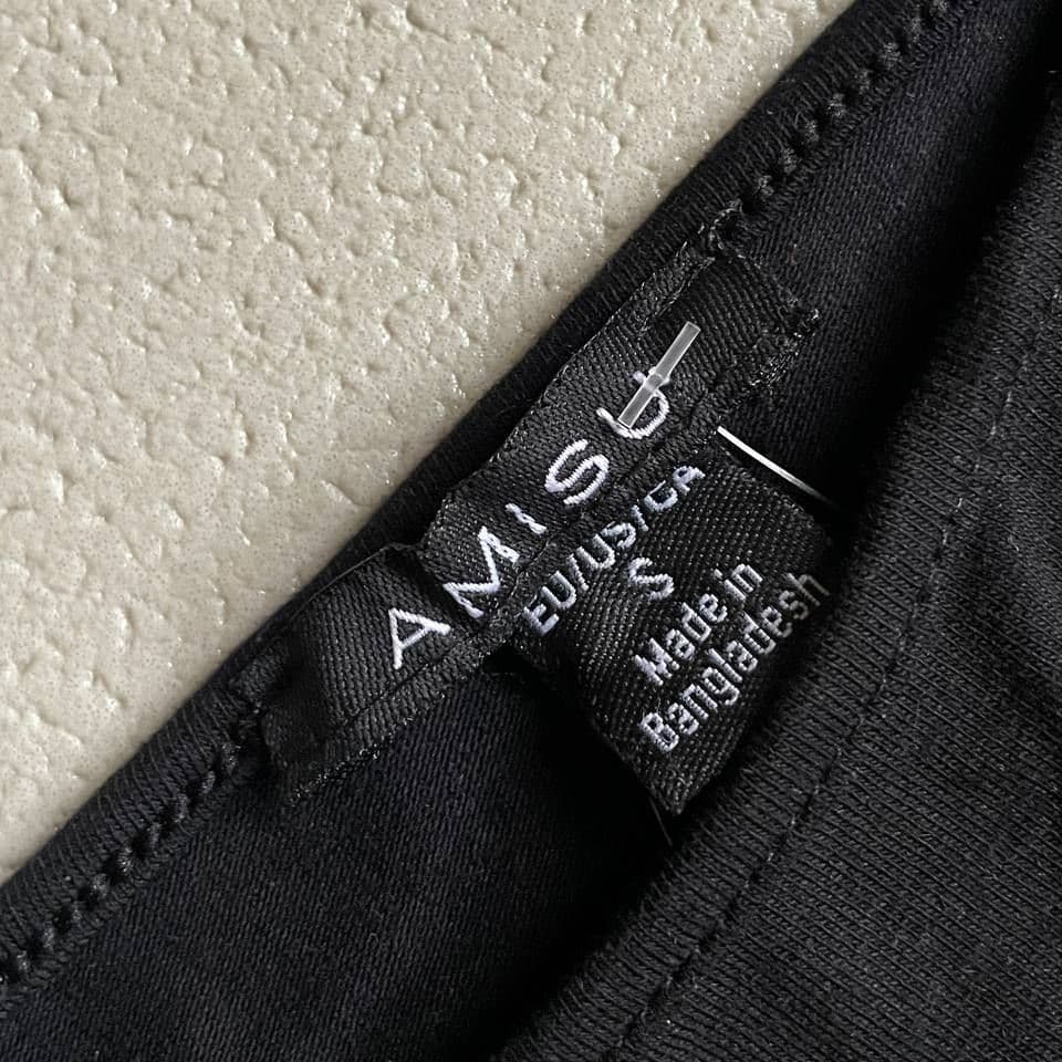 تاپ زنانه مشکی برند AMISU وارداتی — تصویر ۲