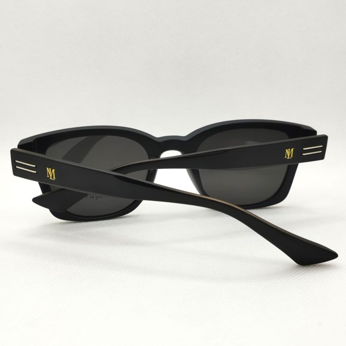 ميلانو EC9834 BLACK MATE — تصویر ۴