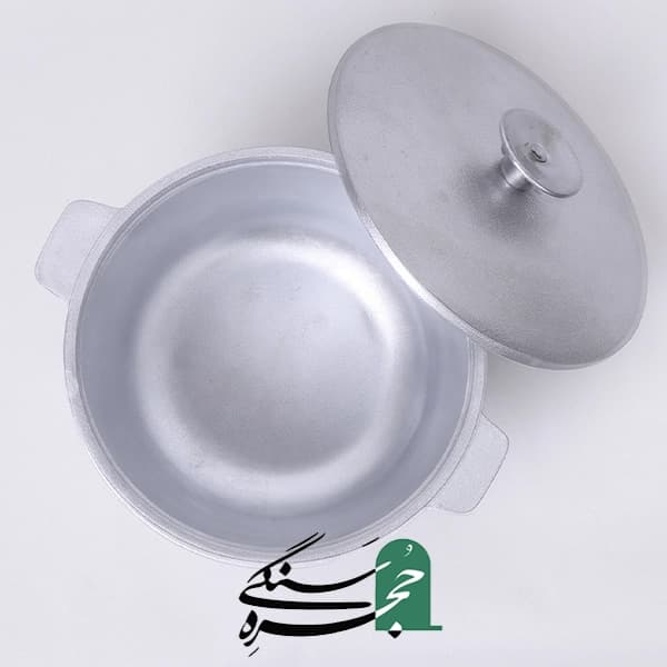 قابلمه چدن روسی اصل سایز یک — تصویر ۸