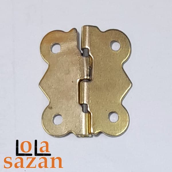لولا تخت پروانه ای