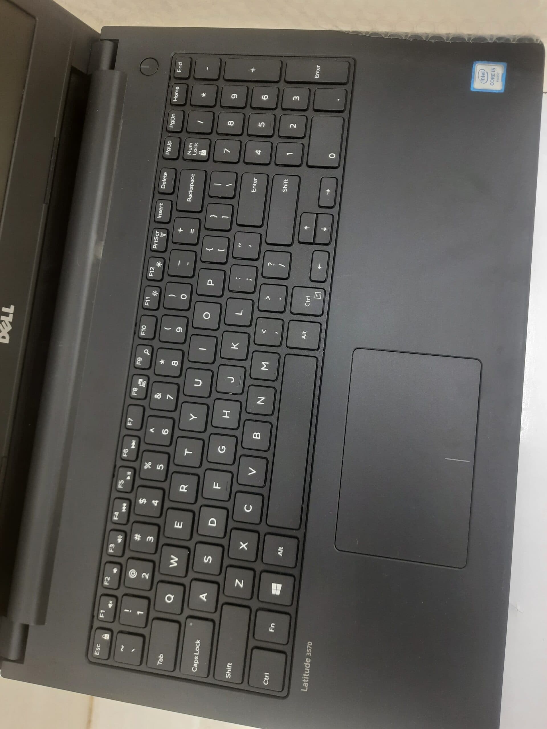 لپ تاپ استوک Dell Latitude 3570 | Core i5-6200U | رم 8 گیگ | SSD 256GB — تصویر ۳