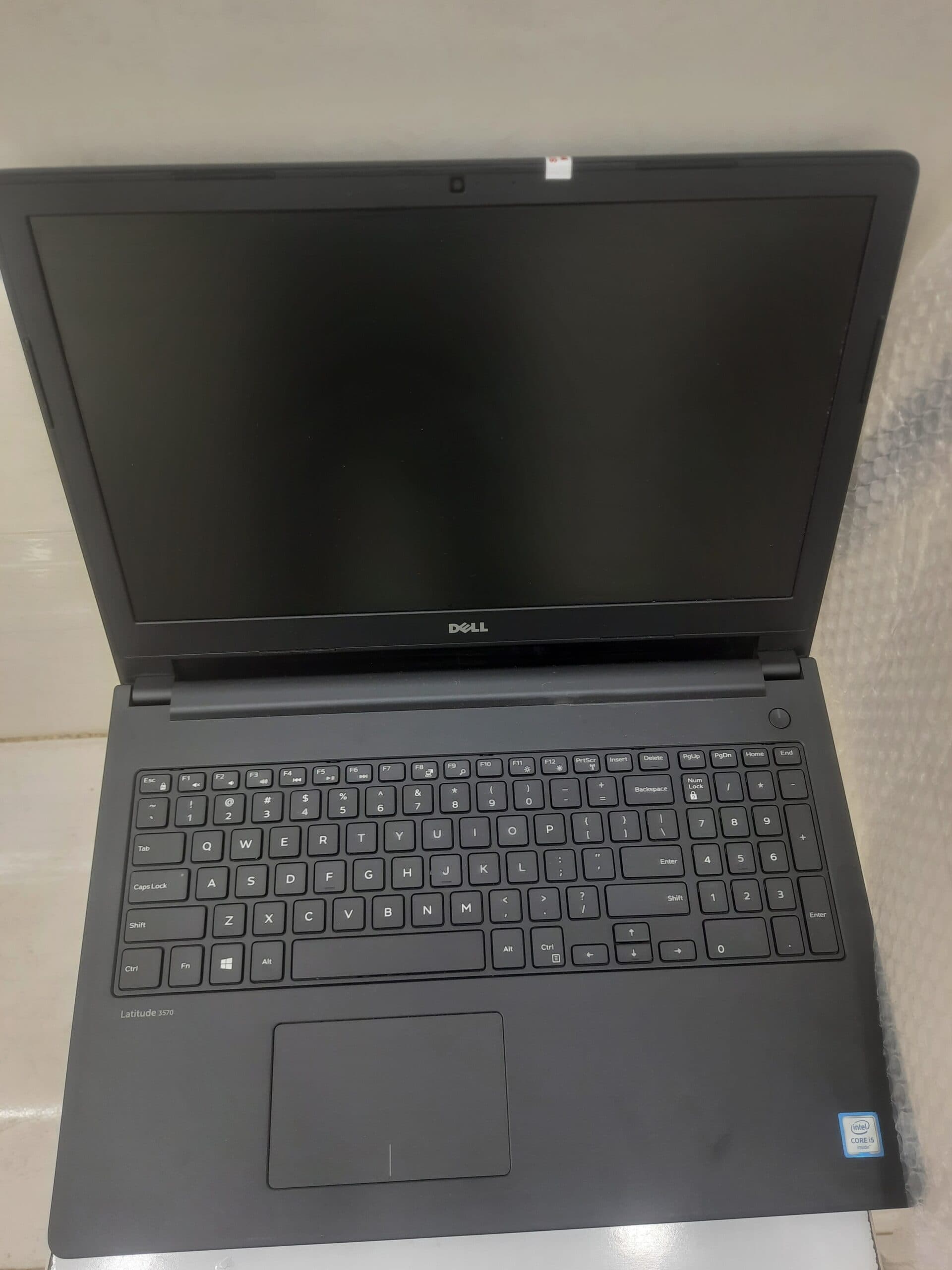 لپ تاپ استوک Dell Latitude 3570 | Core i5-6200U | رم 8 گیگ | SSD 256GB