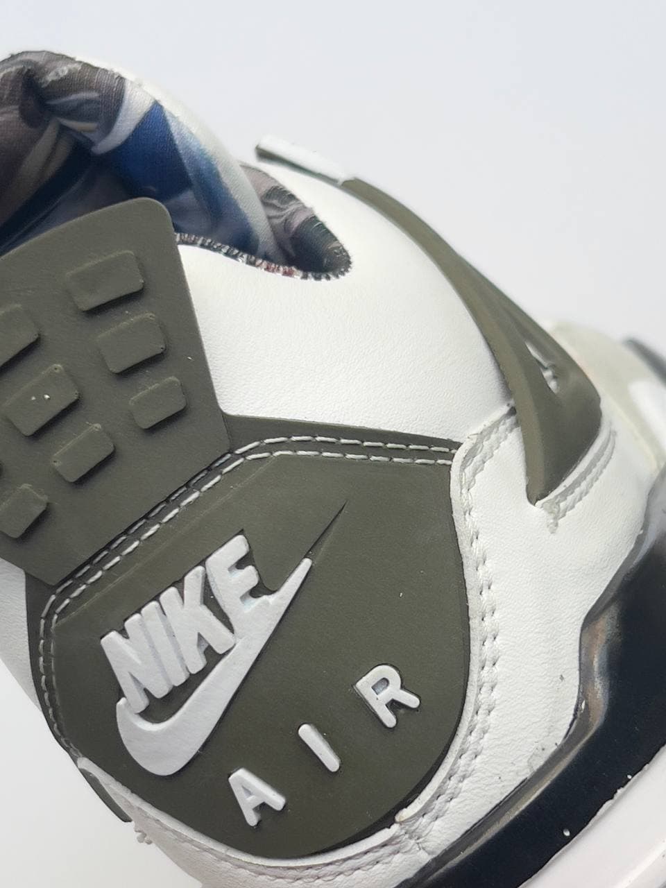 نایک جردن ۴ مردانه Nike Jordan 4 Men’s — تصویر ۴
