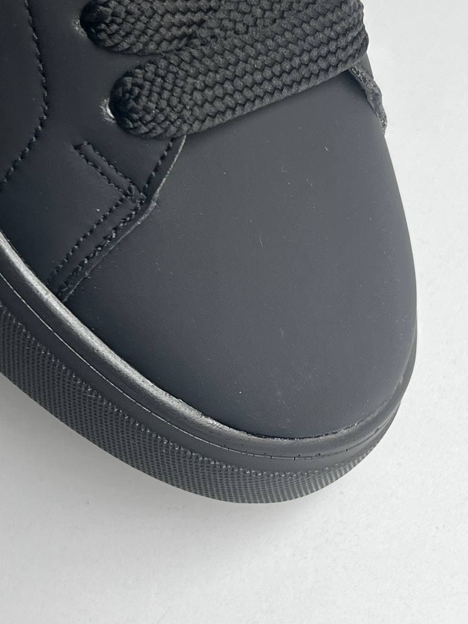 اسنیکرز مردانه لویی ویتون Louis Vuitton men’s sneakers — تصویر ۲