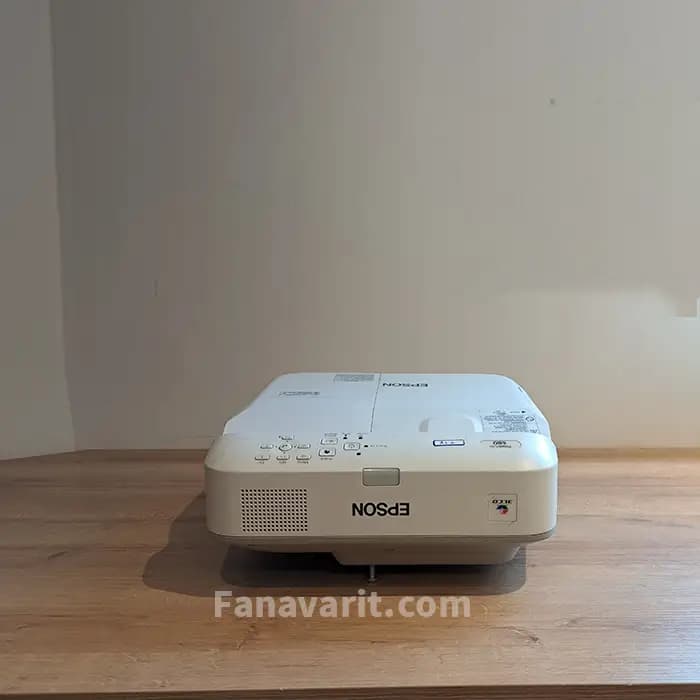 ویدئو پروژکتور استوک اپسون POWERLITE 680 — تصویر ۲