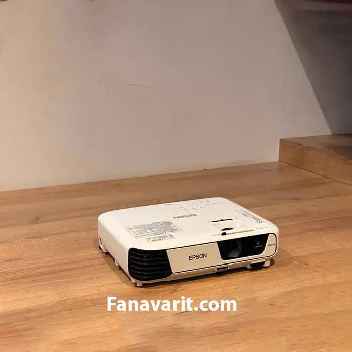 ویدئو پروژکتور استوک اپسونEPSON EB-S31 — تصویر ۲