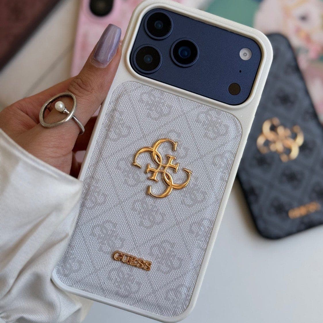 قاب GUESS CASE — تصویر ۸