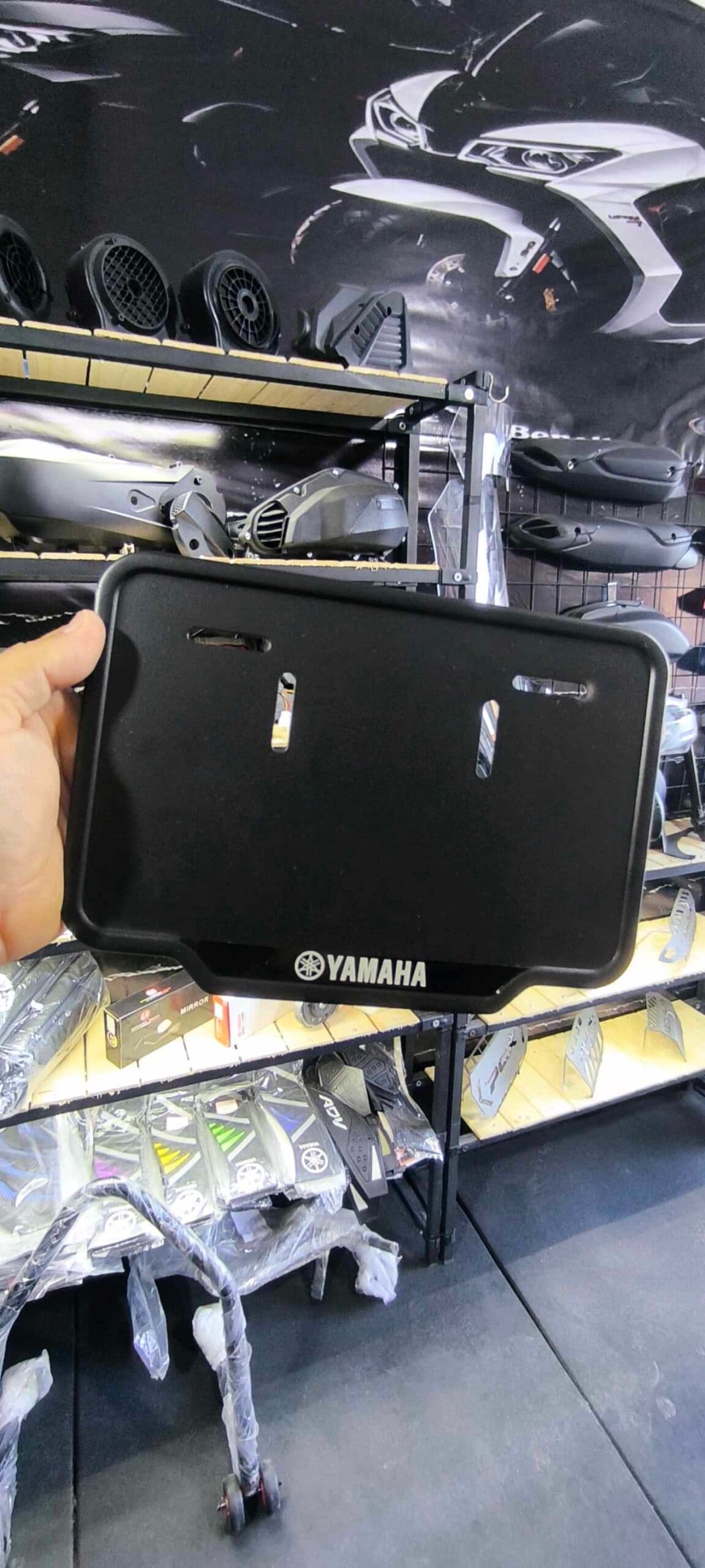 جا پلاک فلزی موتورسیکلت‌ (YAMAHA)