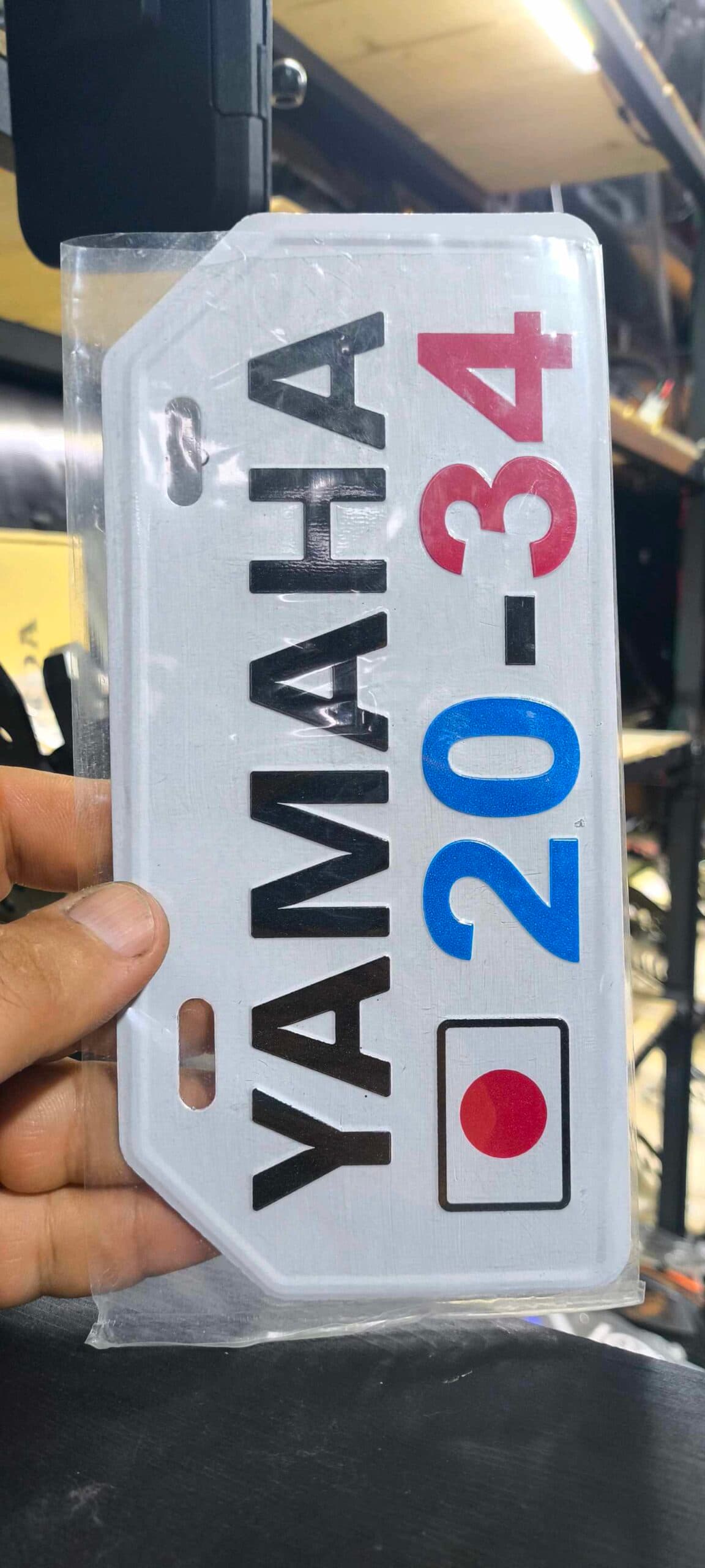 پلاک تزئینی YAMAHA 20-34