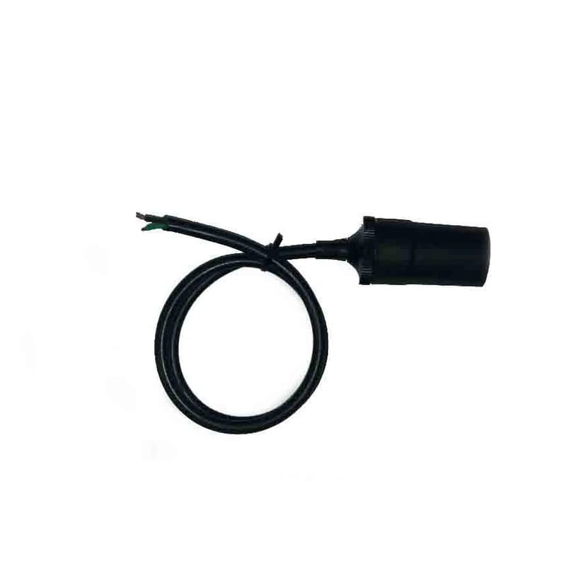 سوکت مادگی فندکی خودرو مدل M-106