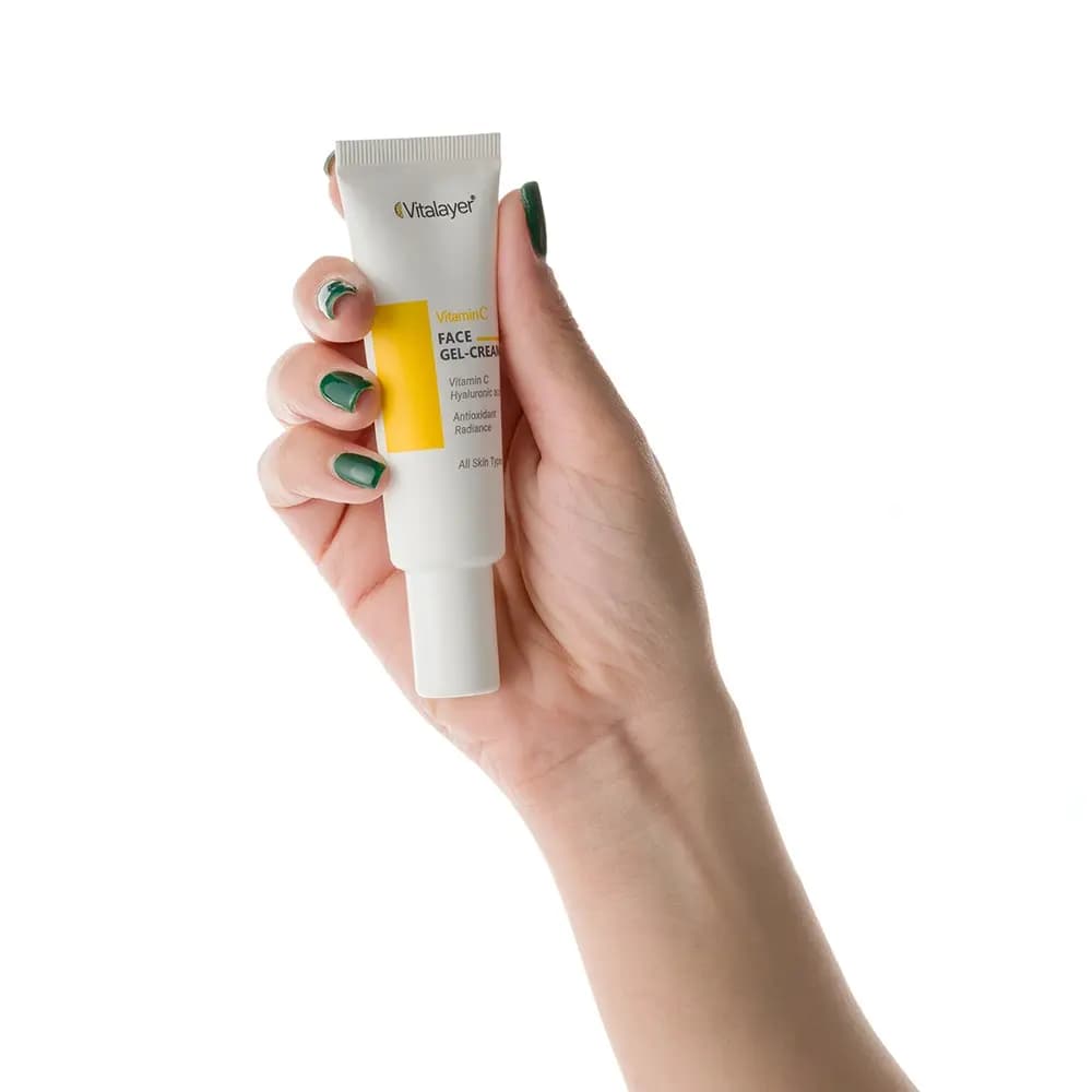 کرم ژل ویتامین C صورت ویتالیر مدل Vitamin C Gel Cream حجم ۳۰ میلیلیتر — تصویر ۳