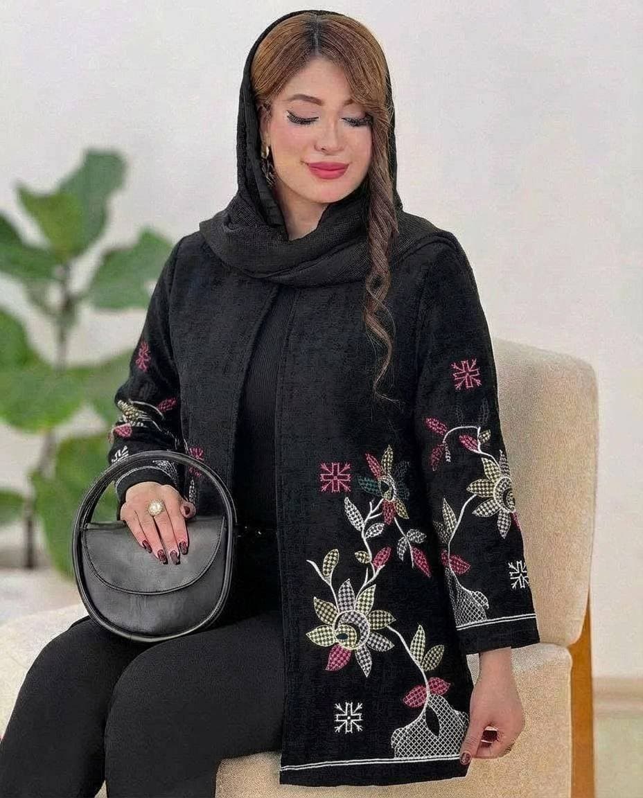 مانتو مجلسی مخمل گلدوزی زنانه مدل رازقی مشکی (کد: ۴۵۶۲) — تصویر ۷
