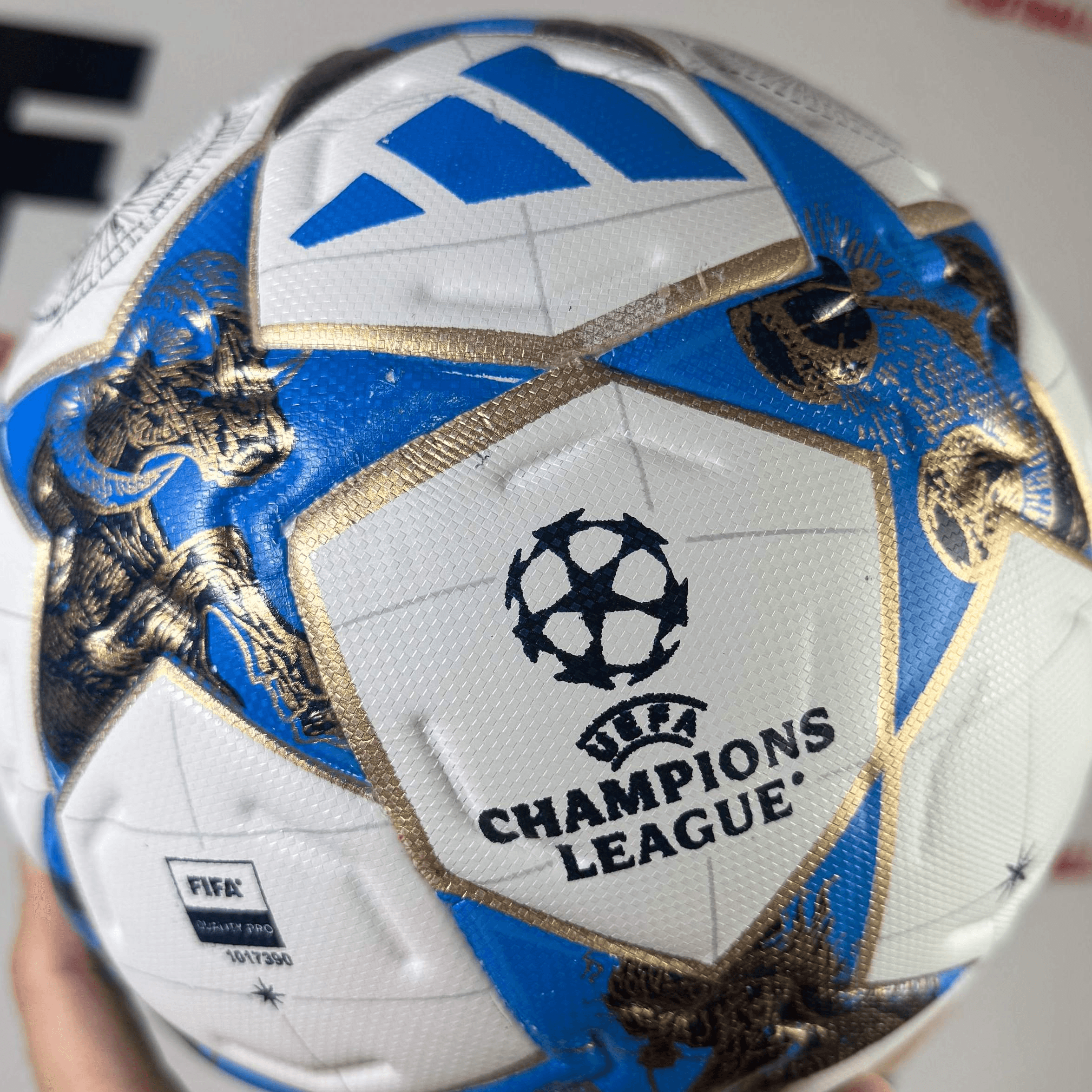 توپ فوتبال آدیداس (adidas) طرح چمپیونز لیگ ستاره ای 2026 سایز 5 — تصویر ۴