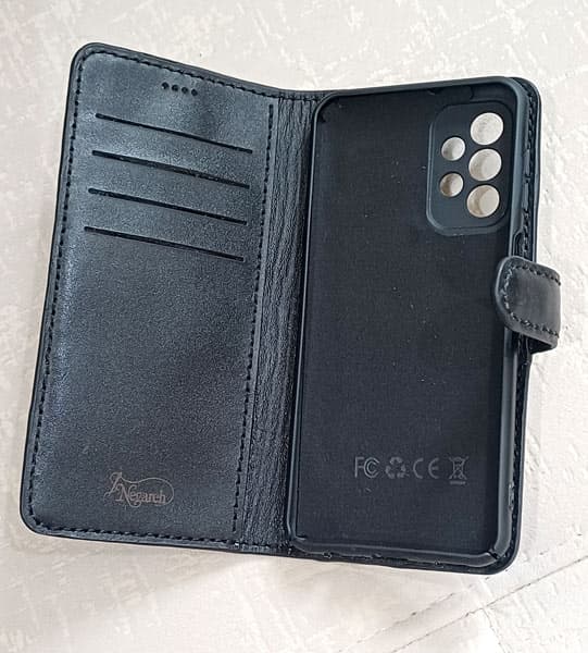 کیف دستی موبایل مردانه چرم طبیعی مدل M52 — تصویر ۲