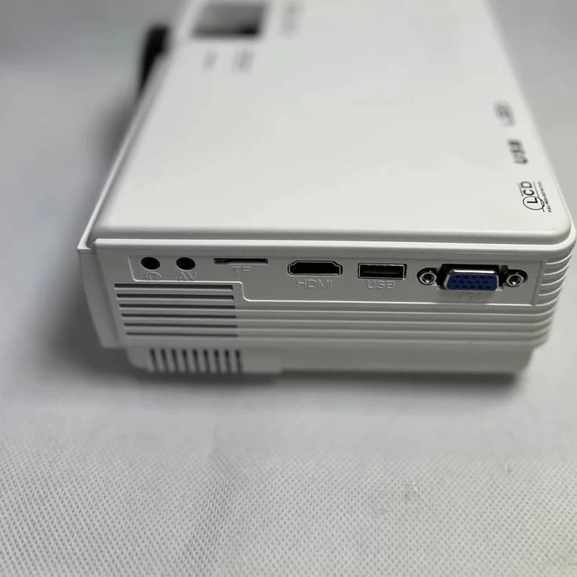 ویدیو پروژکتور دکتر کیو مدل HI-04 | فول اچ‌دی 1080p واقعی | تکنولوژی 3LCD | تصویر 170 اینچ — تصویر ۳