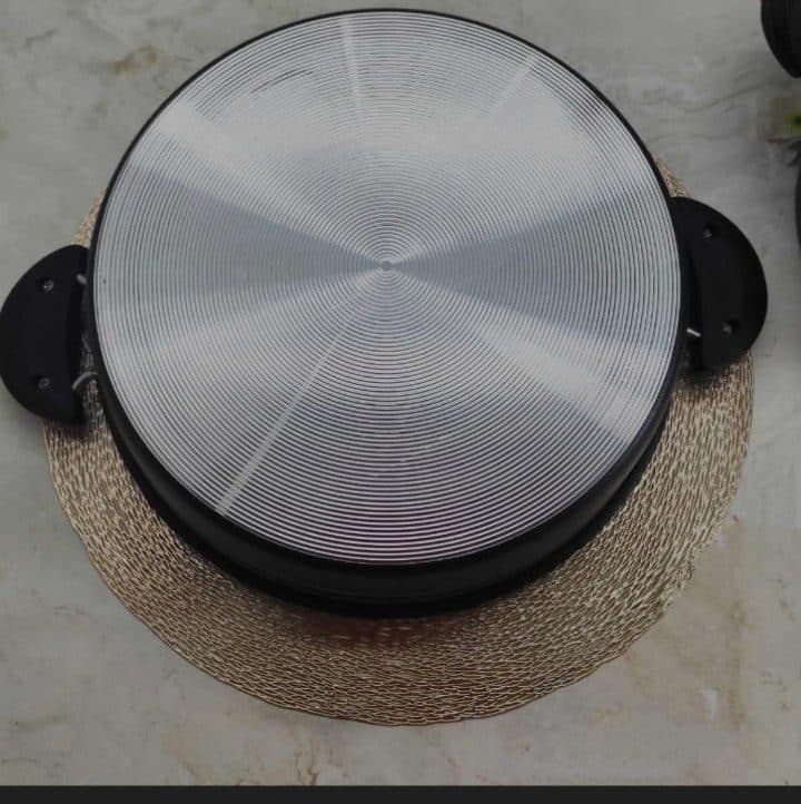 تابه سه تایی گرانیت لبه چدن لانه زنبوری — تصویر ۴