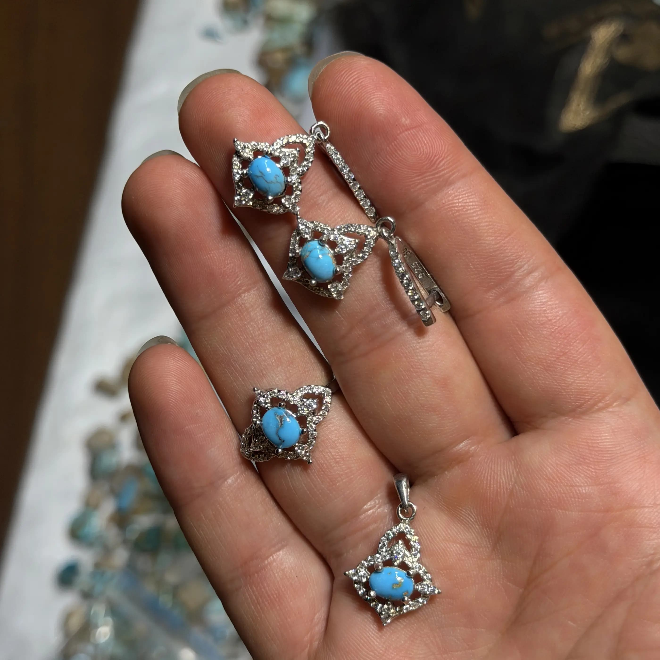 نیم ست فیروزه اصل نیشابوری کد2722 — تصویر ۲
