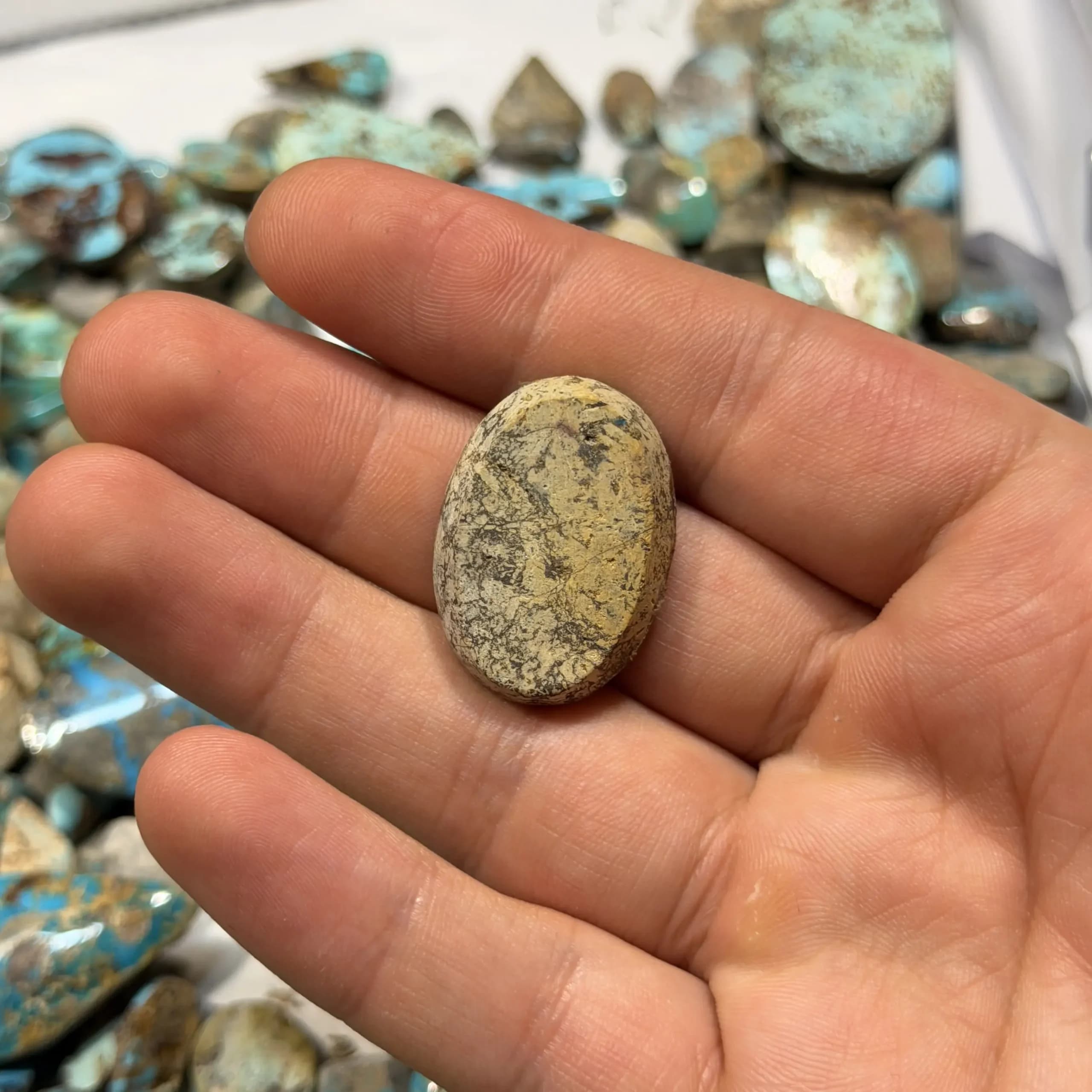 سنگ فیروزه خوش رنگ اصل نیشابوری کد2629 — تصویر ۲