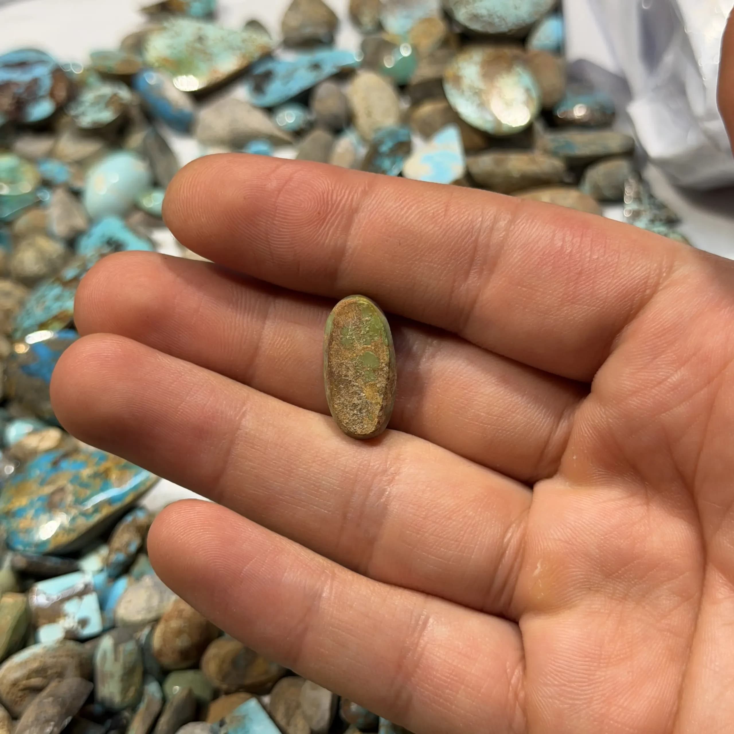 سنگ فیروزه اصل نیشابوری کد2628 — تصویر ۲