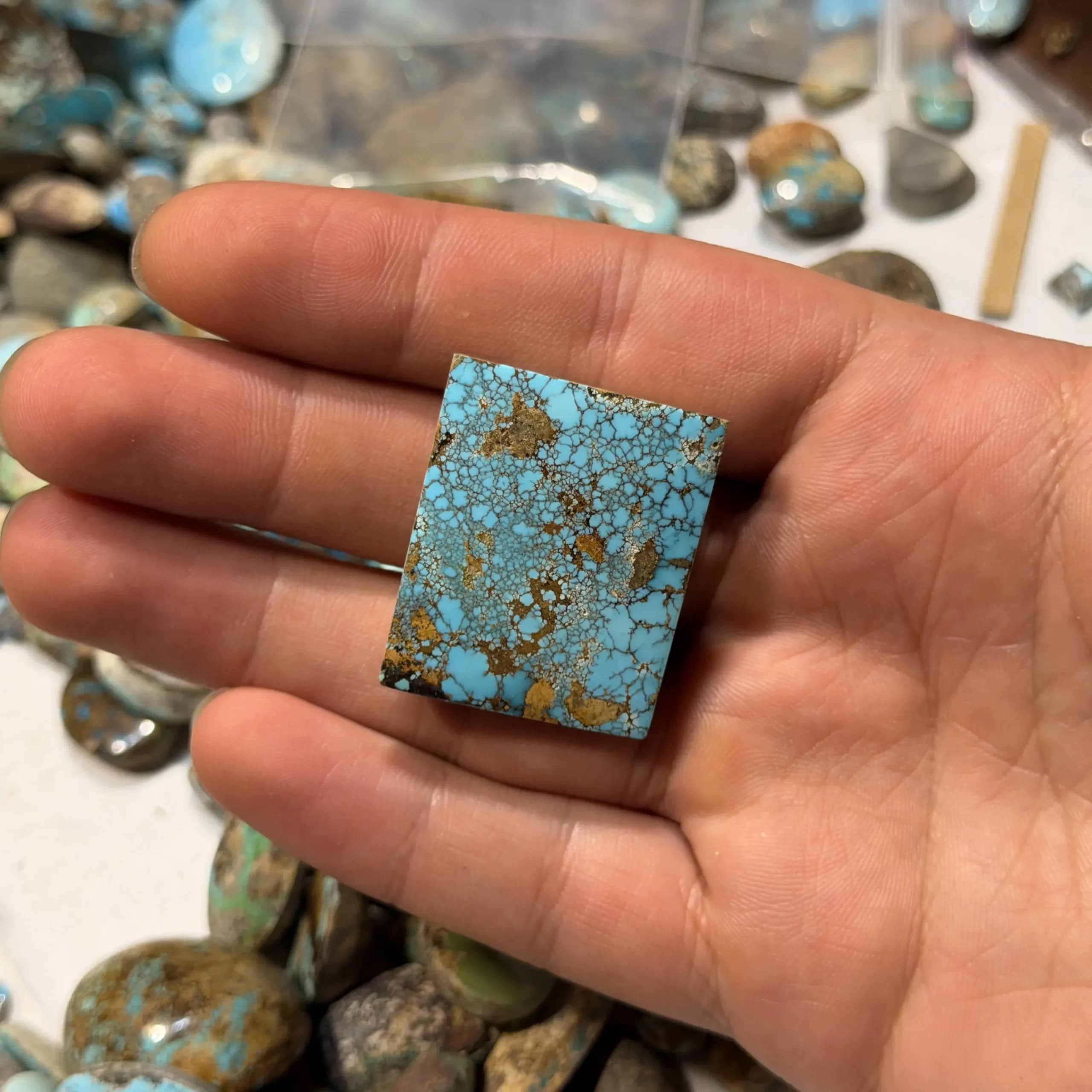 سنگ فیروزه درجه یک تراش مستطیلی کد2586