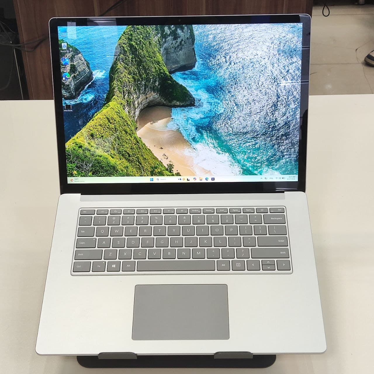 CPU i7 – 1185G7 / RAM 16G DDR4 / SSD 256G / VGA intel / 15 inch 2K touch / سرفیس لپتاپ 4_Surface laptop 4