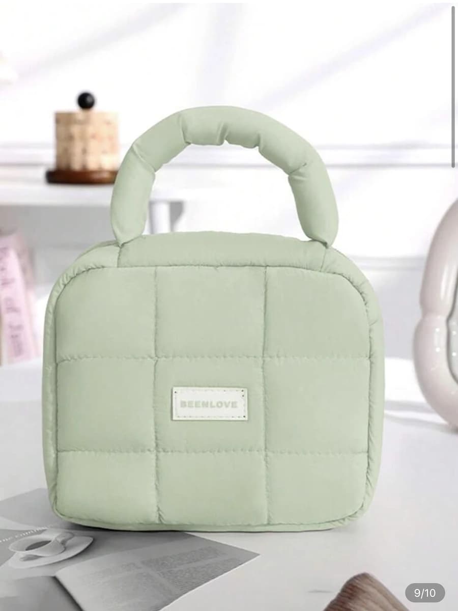 کیف آرایشی دسته‌دار پافر سبز (Quilted Makeup Bag) مدل Beenlove